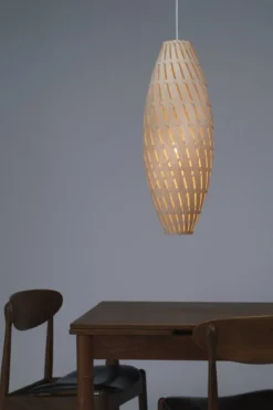 David Trubridge Ebb Roll Pendelleuchte 75 cm natural