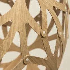 David Trubridge Floral Pendelleuchte Ø 100cm bambus