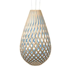 David Trubridge Koura Pendelleuchte 160 cm blau