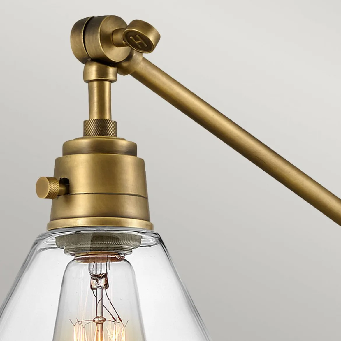 Elstead Lighting Arti 1 Wandleuchte 1-flammig Heritage Messing klarer Glasschirm