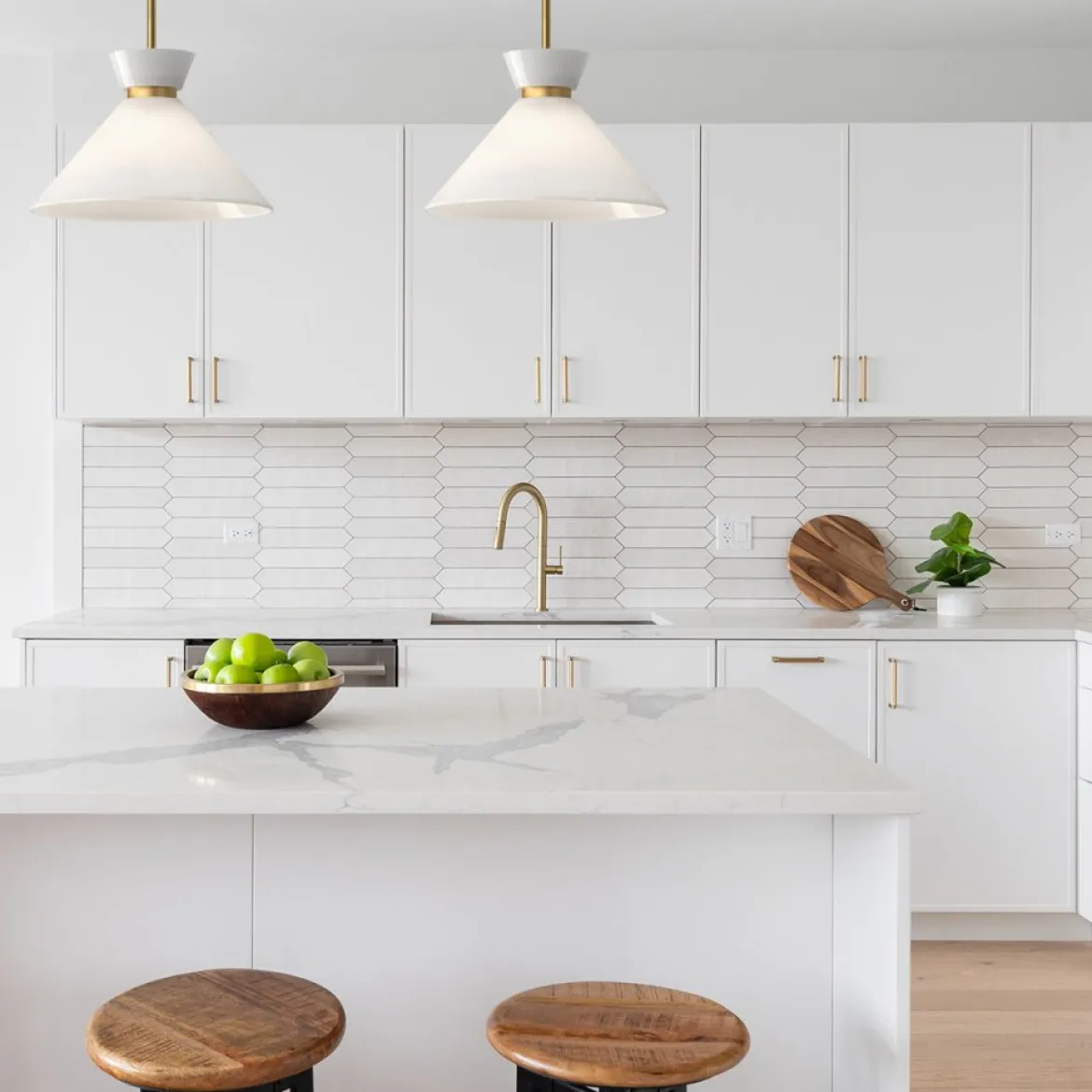 Elstead Lighting Halston Pendelleuchte 1-flammig Gebürstetes Gold