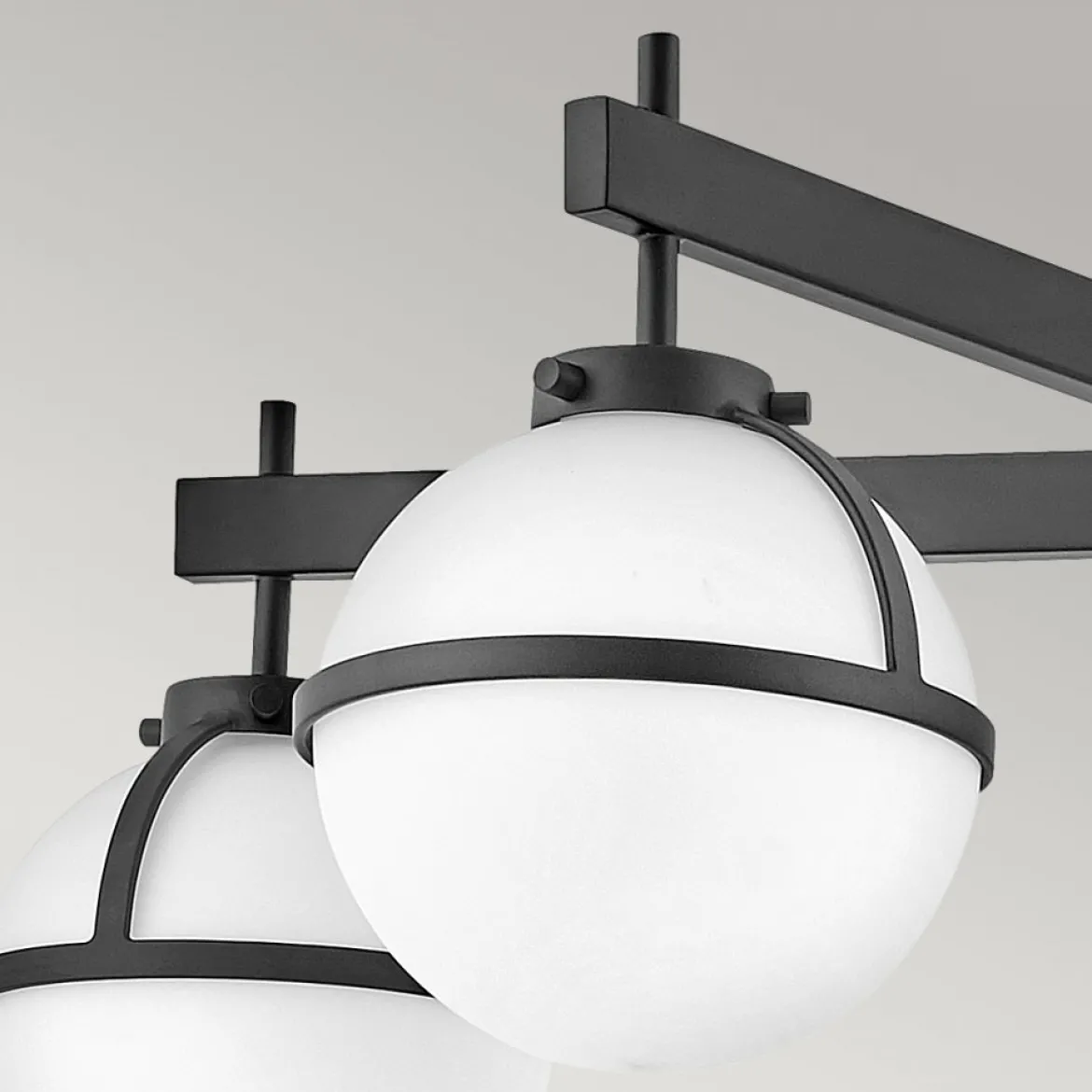 Elstead Lighting Hollis Deckenleuchte Semi-Flush 5-Light Schwarz Opalglas E14 IP44