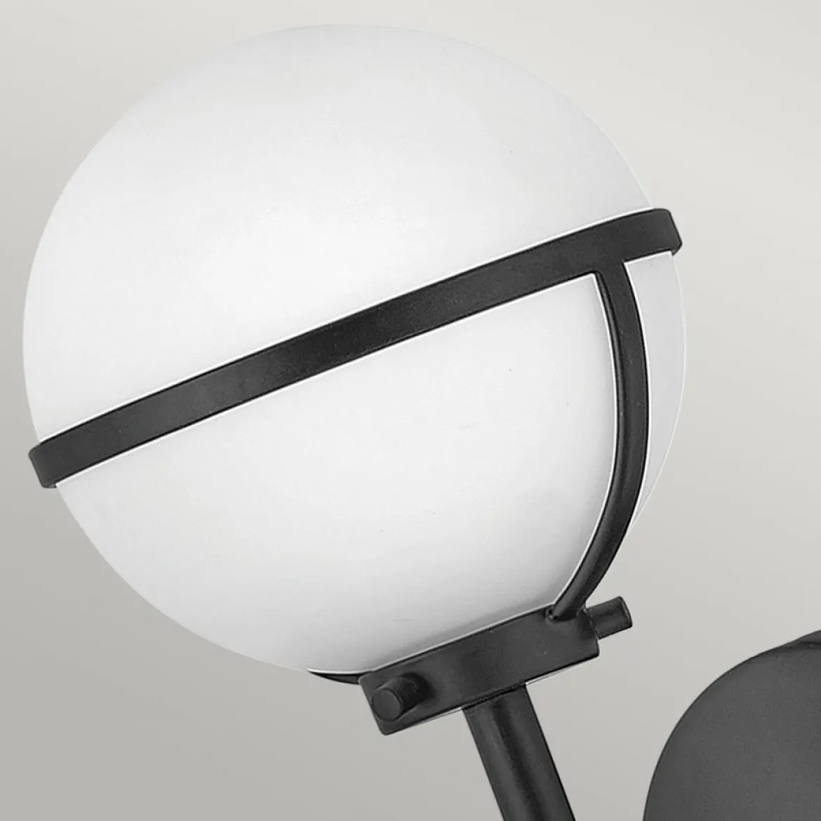 Elstead Lighting Hollis Wandleuchte 1-Light Schwarz Opalglas E14 IP44