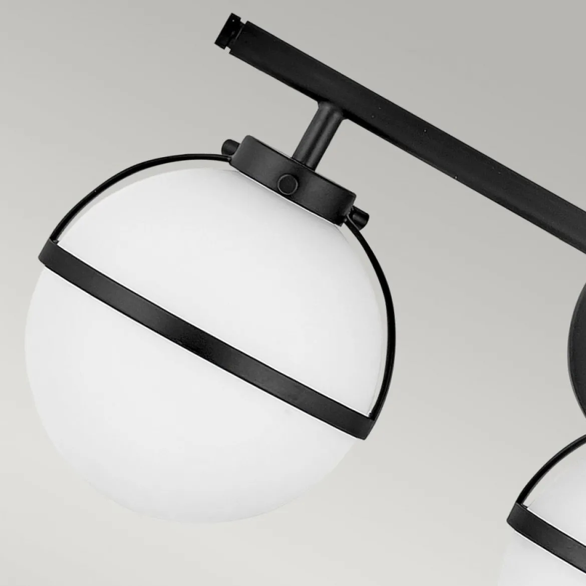 Elstead Lighting Hollis Wandleuchte 3-Light Schwarz Opalglas E14 IP44