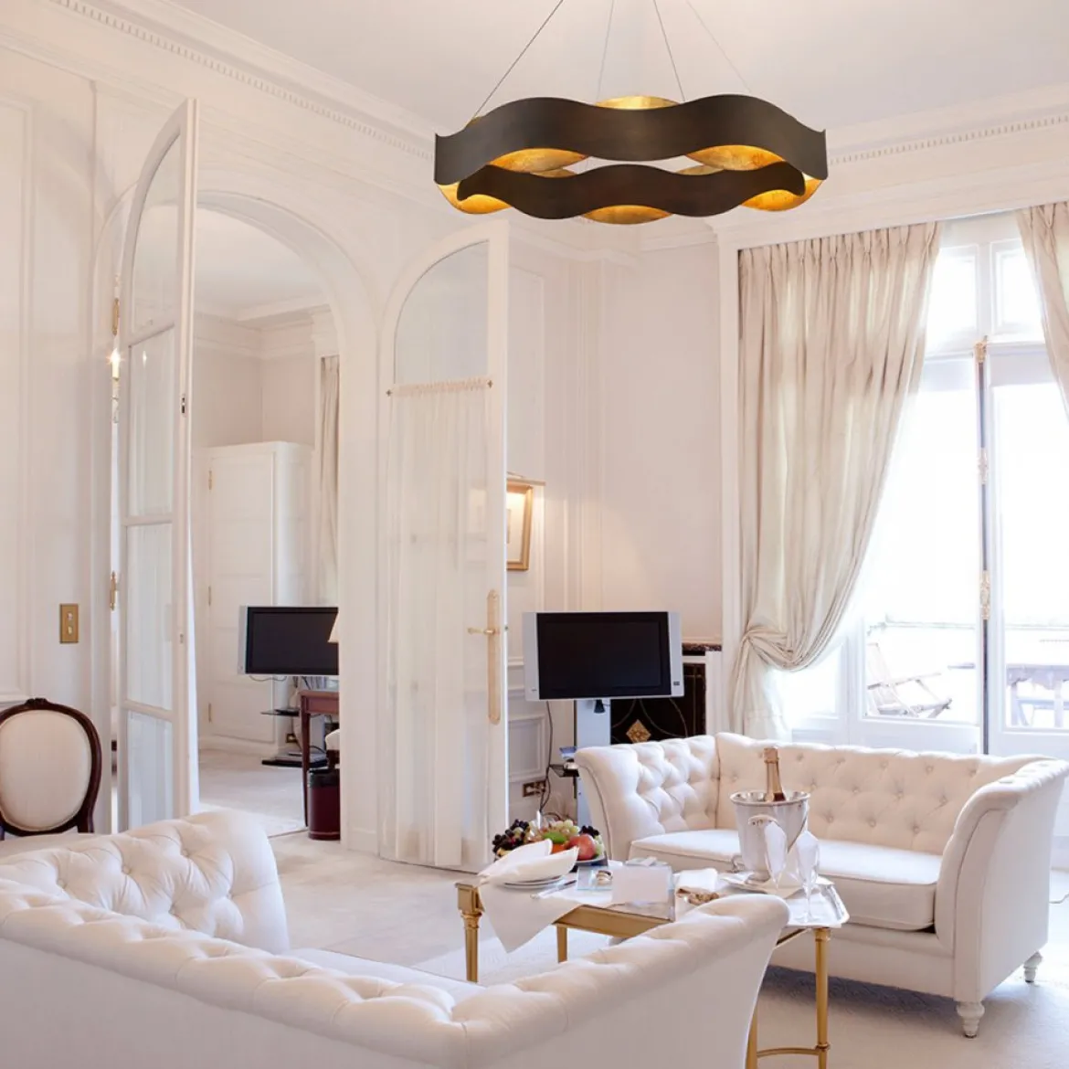 Elstead Lighting Kronleuchter VAUGHAN 850mm Bronze und Gold 3000K