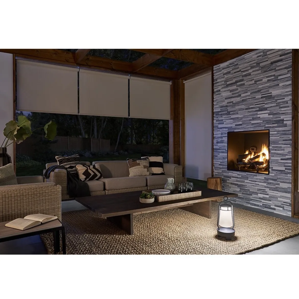 Elstead Lighting Lyndon Portable Bluetooth Speaker Lantern - EU Plug schwarz IP44