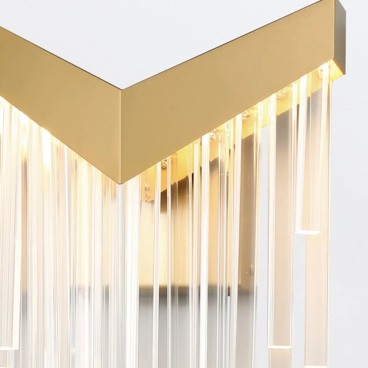 Elstead Lighting Wandleuchte VIVIEN Mattgold 3000K