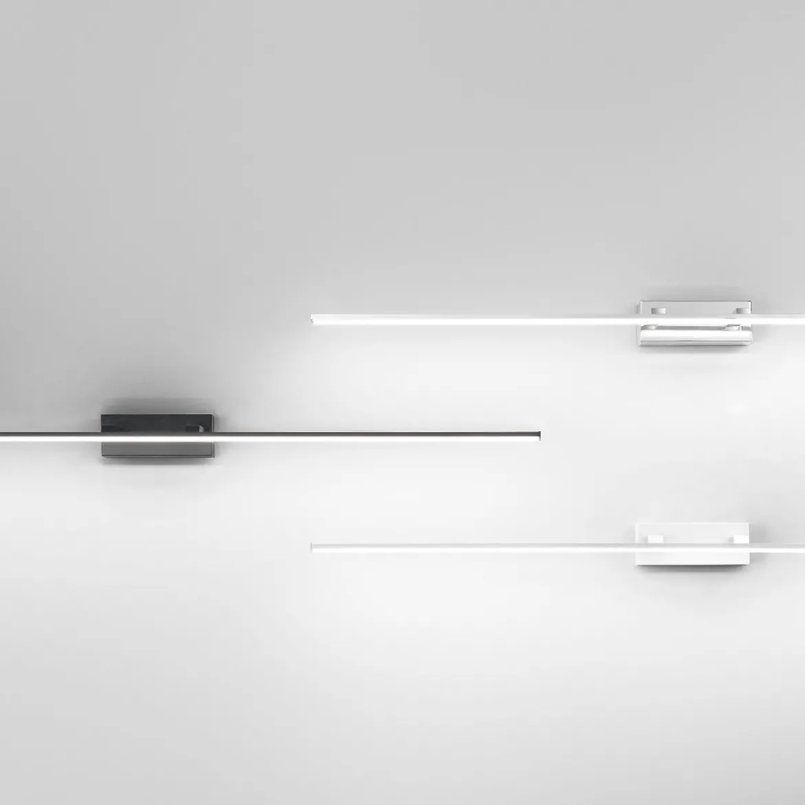 Fabas Luce 3361-29-101 LED Wandleuchte Nala 110cm schwarz IP44