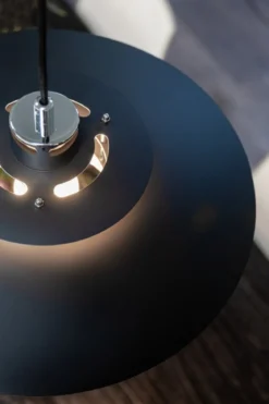 Halo Design No. 990259 LED Pendelleuchte SØRUP, schwarz matt-chrom Ø 40