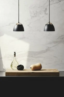 Halo Design No. 734764 LED Pendelleuchte OSLO Schwarz Eiche Ø 16