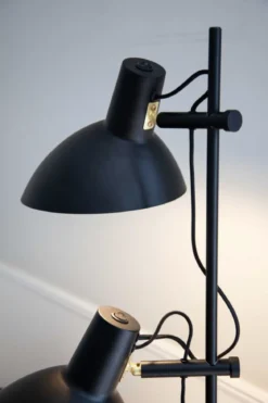 Halo Design No. 739226 Stehleuchte Metropole 2-flammig Schwarz H150cm