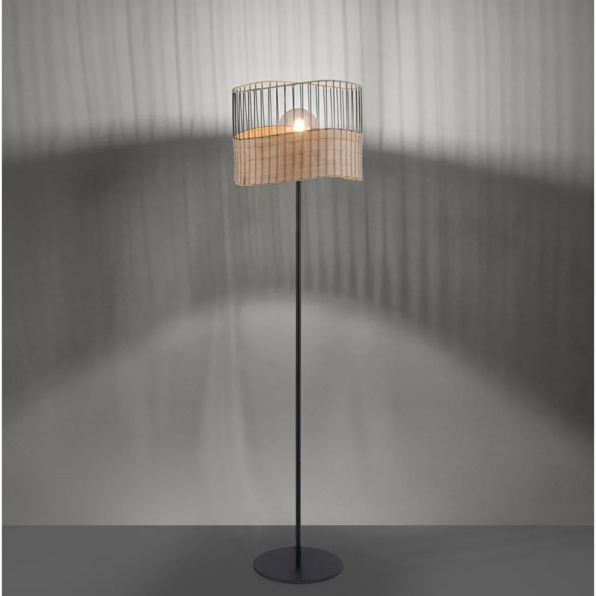 JUST LIGHT 11151-79 Stehleuchte schwarz Metall Holzgeflecht rustikaler Vintage Look