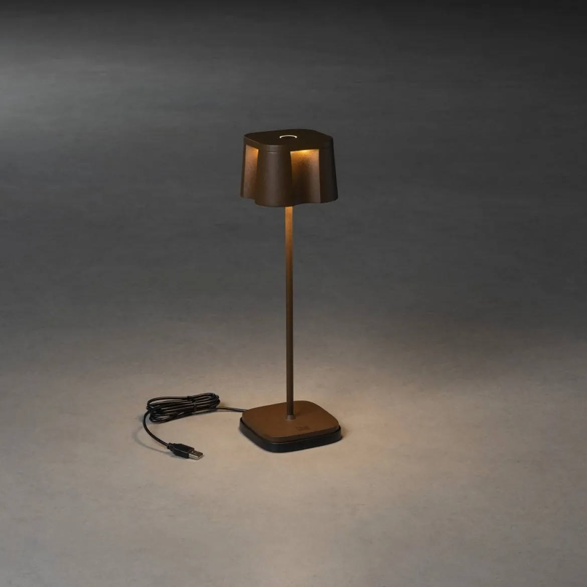KONSTSMIDE 7818-970 Nice USB-Tischleuchte rostfarben IP54