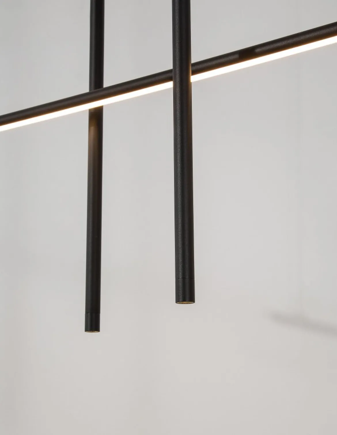 Nova Luce 9088105 ELETTRA LED Pendelleuchte 5-flammig 3000K Schwarz