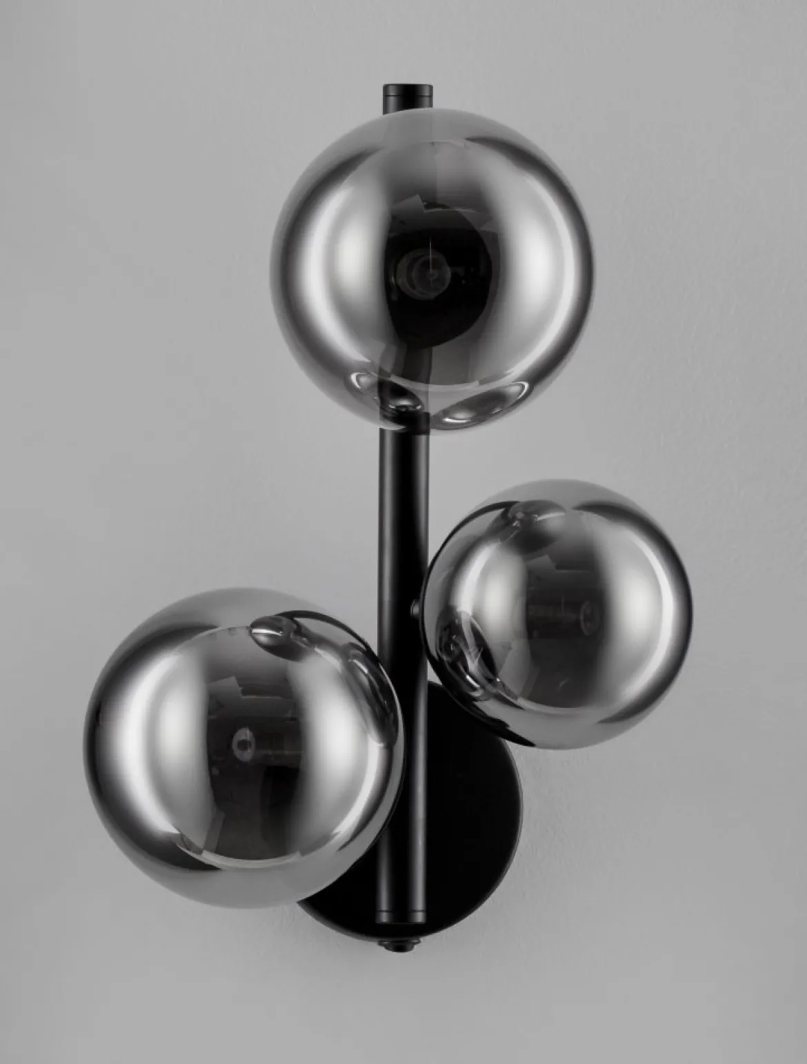 Nova Luce 9028861 ODILLIA Wandleuchte 3-flammig Schwarz Rauchglas G9