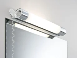 Paulmann No. 79713 Spiegelleuchte LED Orgon IP44 Steckdose 10,5W Chrom 70 cm