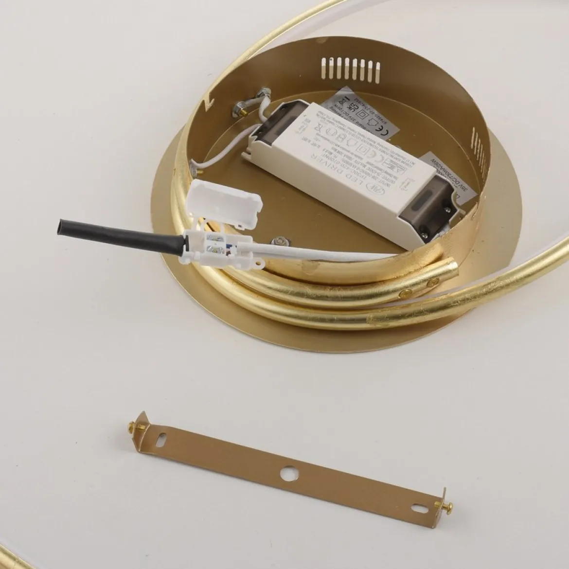 Paul Neuhaus 6189-12 LED Deckenleuchte gold dimmbar 3000K