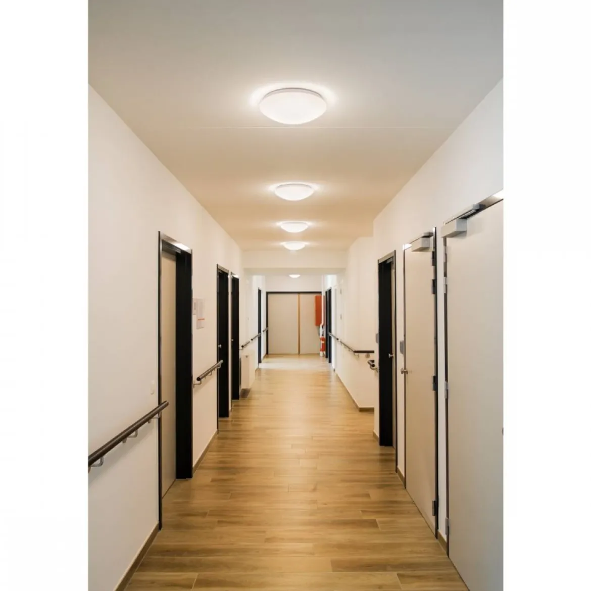 SLV No. 1002021 LIPSY 40 Dome LED Wand- und Deckenleuchte weiß IP44 3000 und 4000K
